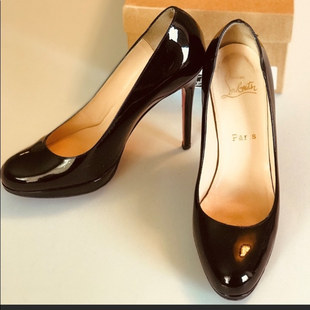 Christian Louboutin round toe pump 120 patent calf